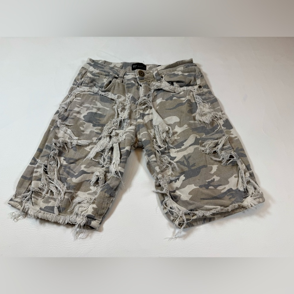 Waimea winter Green Camo skinny fit Distressed Ripped Shorts boys 16 (bin CC)